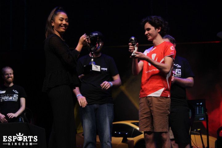 Winner, VP-Gaming.de's Daniel Shields collecting his trophies